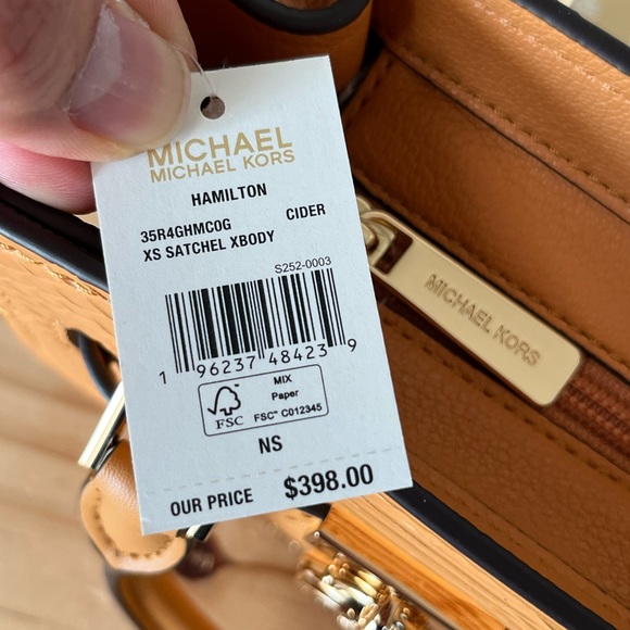 🌼Michael Kors Purse - Picture 7 of 14